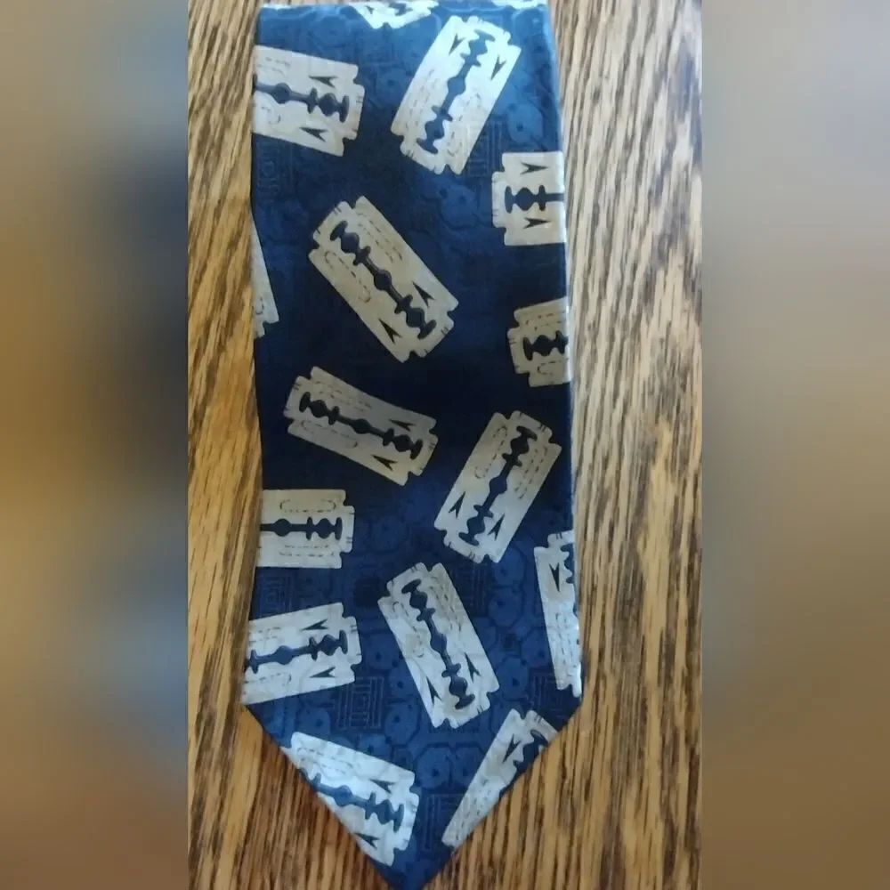 Polo silk tie